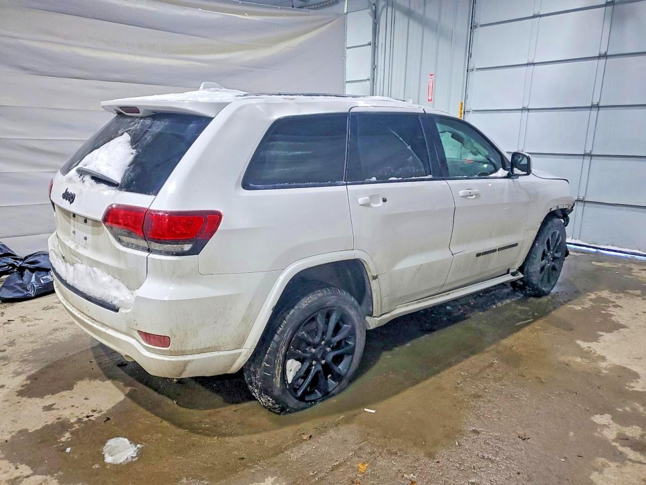2022 JEEP Grand cher VIN 1C4RJFAG4NC112471 photo 3