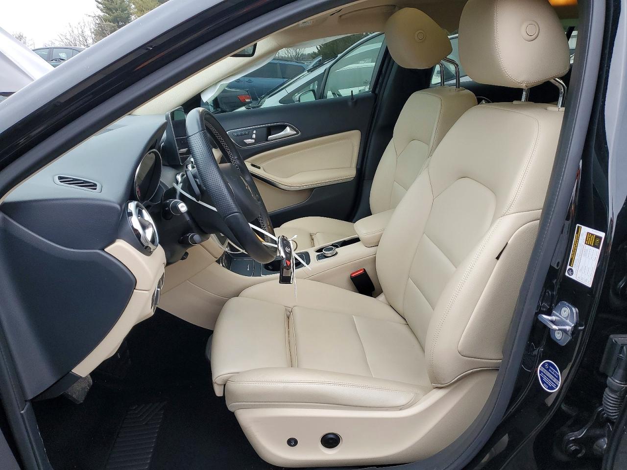 2019 Mercedes-Benz Gla-class VIN WDCTG4EB7KJ581806 photo 7