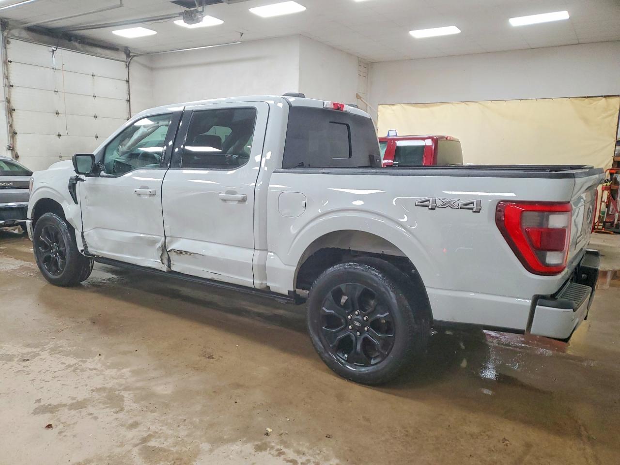 2023 Ford F150 VIN 1FTFW1E84PFA35905 photo 2