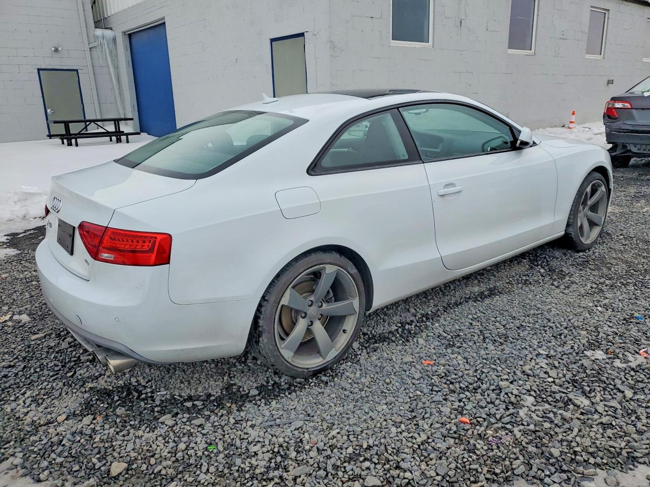 2014 Audi A5 VIN WAULFAFR2EA033037 photo 3