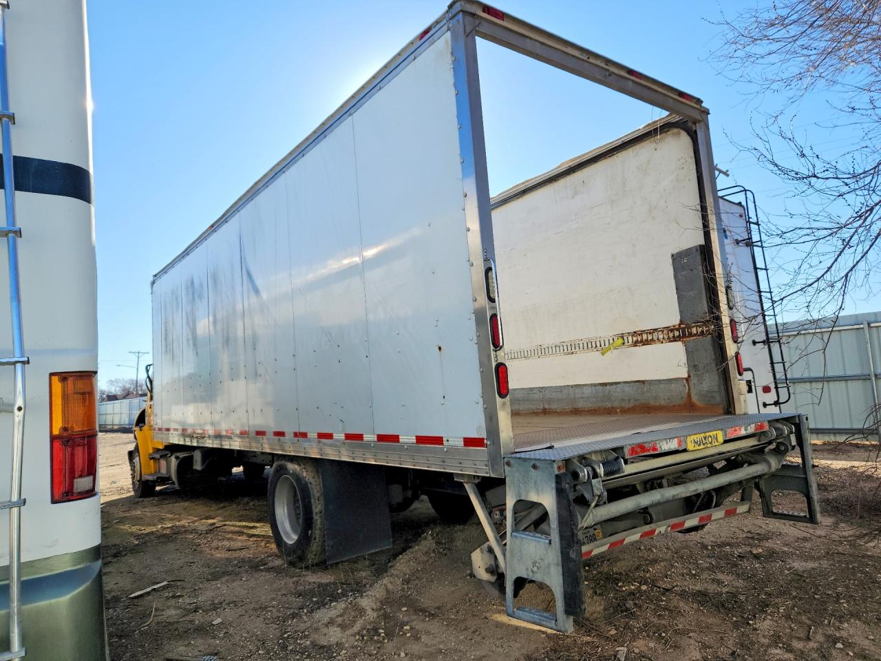 2014 FREIGHTLINER All other VIN 3ALACWDT4EDFJ3728 photo 2