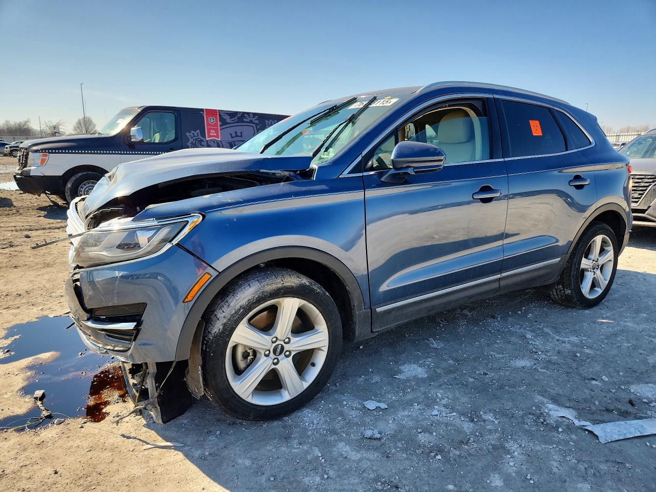 2018 Lincoln Mkc VIN 5LMCJ1D90JUL23265 photo 1
