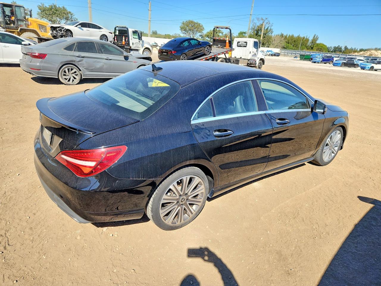 2018 Mercedes-Benz Cla-class VIN WDDSJ4EB9JN650821 photo 3