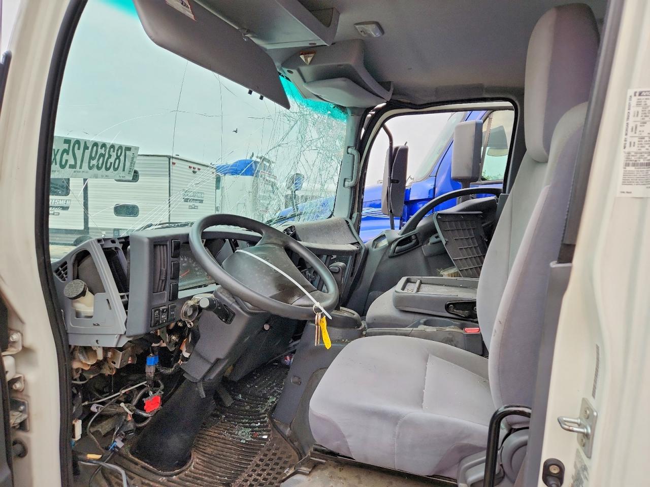 2021 Isuzu All models VIN 54DC4W1D8MS206260 photo 7
