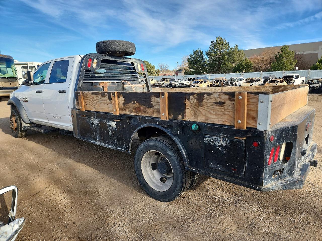 2015 Ram 4500 VIN 3C7WRLFL6FG517099 photo 2