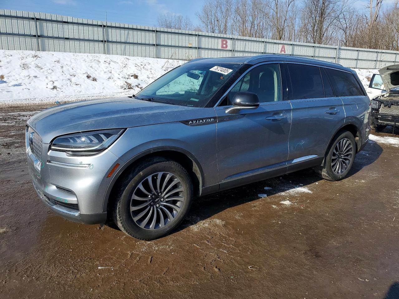 2024 Lincoln Aviator VIN 5LM5J6XC7RGL02128 photo 1