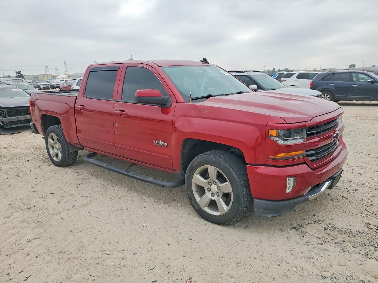 2018 Chevrolet All models VIN 3GCUKREC4JG545845 photo 4