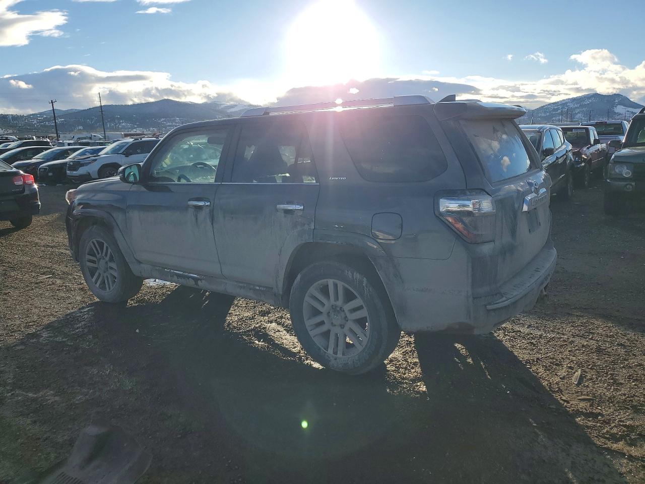 2017 Toyota 4runner VIN JTEBU5JR2H5427441 photo 2