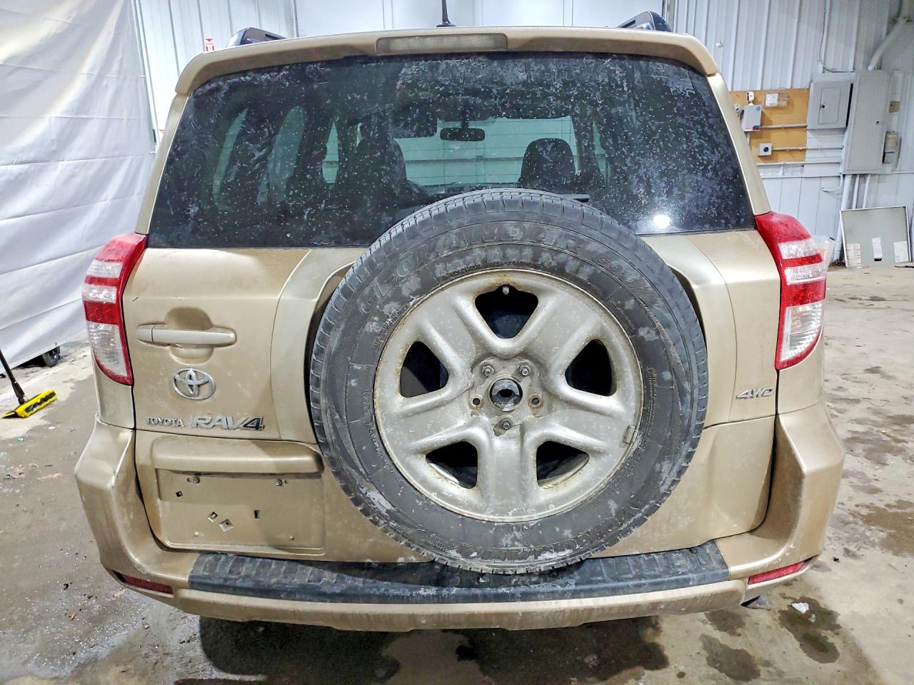 2010 Toyota Rav4 base VIN JTMBF4DV2AD023407 photo 6