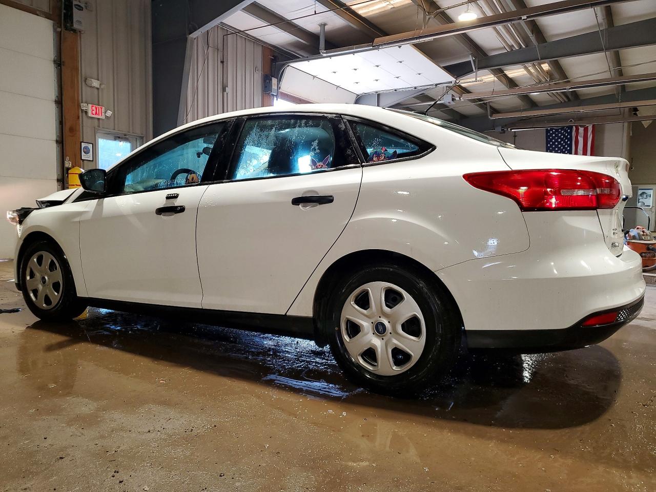 2016 Ford Focus VIN 1FADP3E24GL362050 photo 2