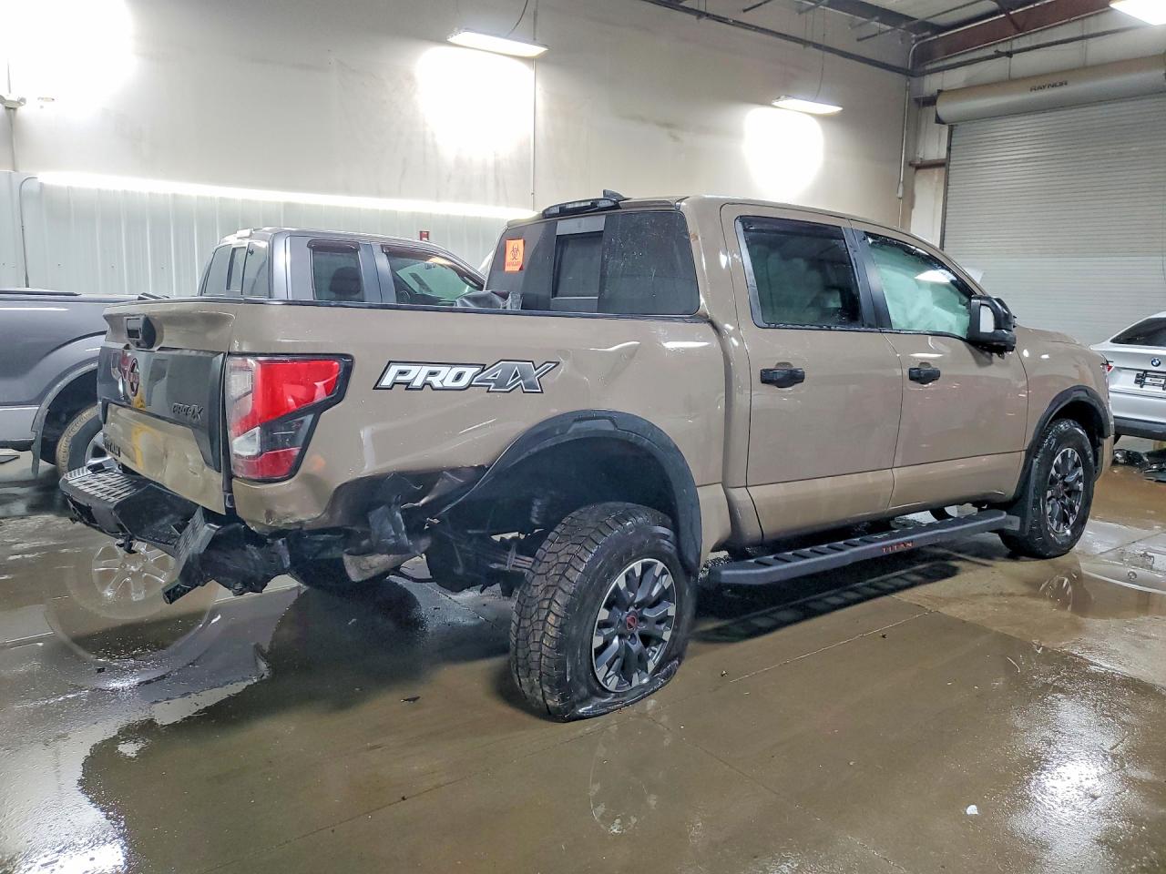 2023 Nissan TITAN VIN 1N6AA1ED2PN101554 photo 3