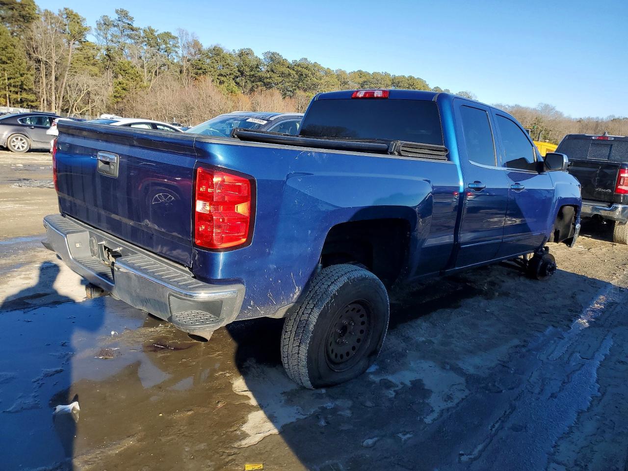 2015 Chevrolet All models VIN 1GCVKREC7FZ257491 photo 3