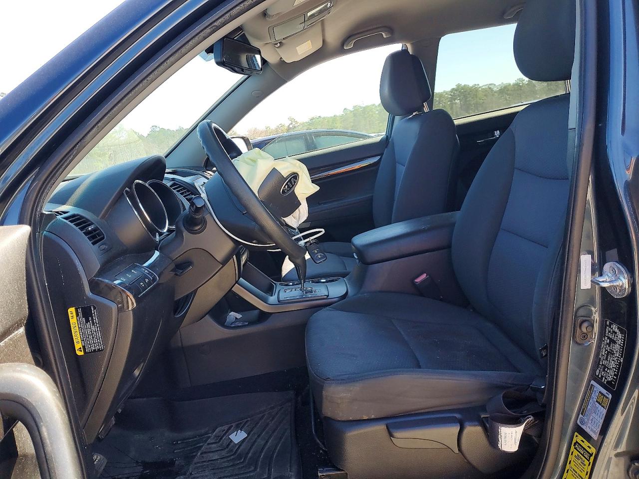 2012 Kia Sorento VIN 5XYKT4A62CG188609 photo 7