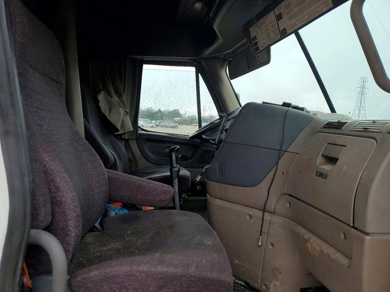2013 FREIGHTLINER All models VIN 1FUJGLDR3DSBV3147 photo 5