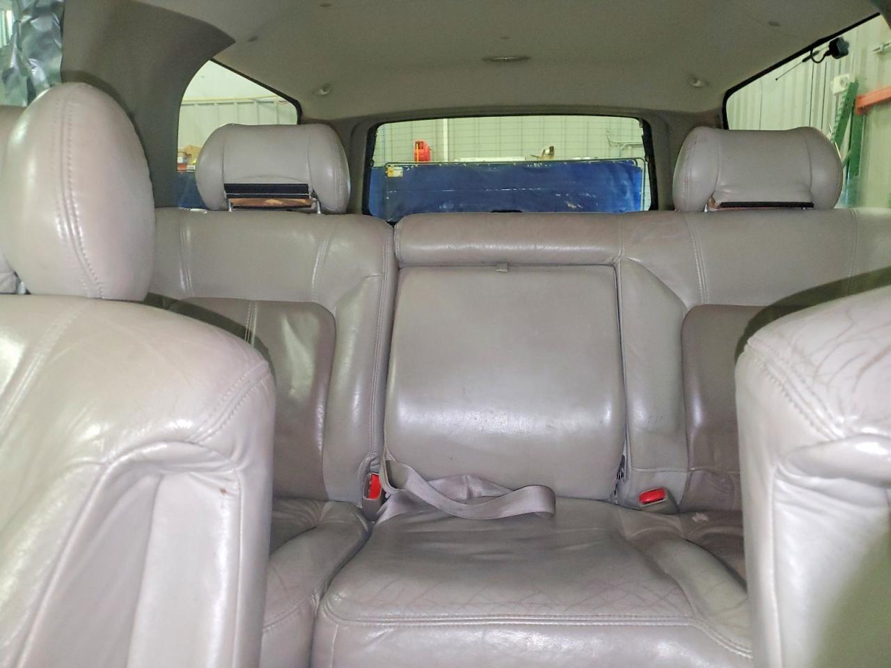 2001 GMC Denali VIN 1GKFK66U71J147112 photo 10