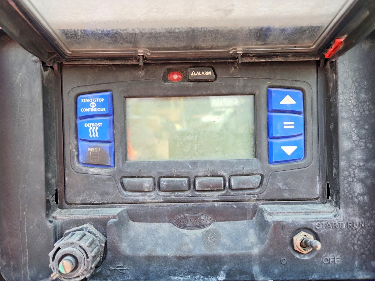 2022 UTLITY Refrigerat VIN 1UYVS1283N6560206 photo 8