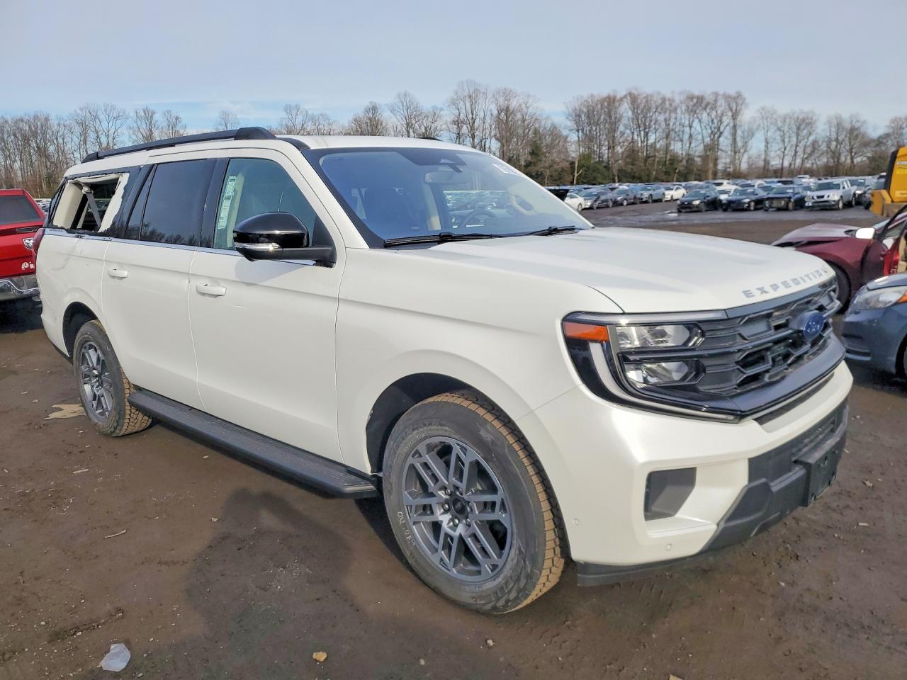 2025 Ford Expedition VIN 1FMJK1J84SEA65394 photo 4