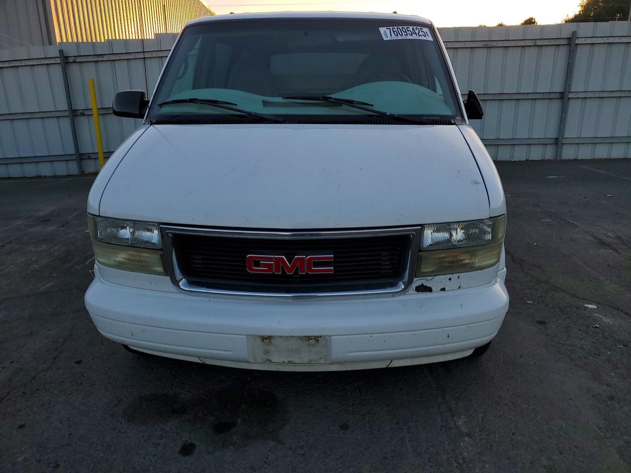 2003 GMC All models VIN 1GKDM19X93B507598 photo 5