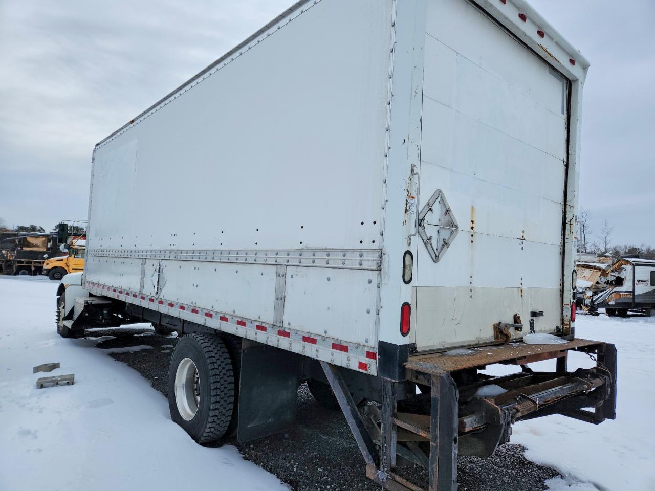 2016 KENWORTH All other VIN 2NKHHM6X6GM493198 photo 2