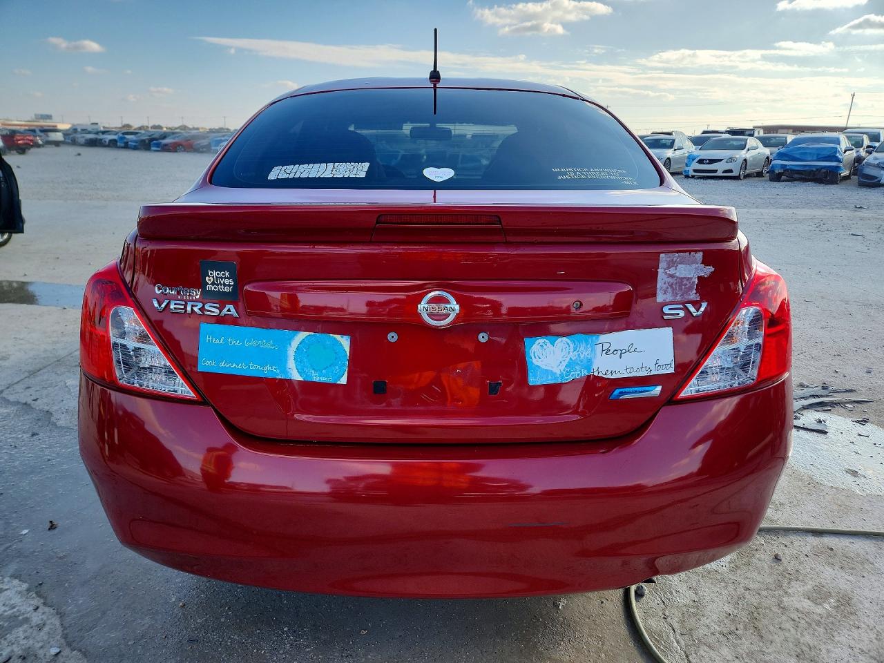 2013 Niss Versa VIN 3N1CN7AP7DL831929 photo 6