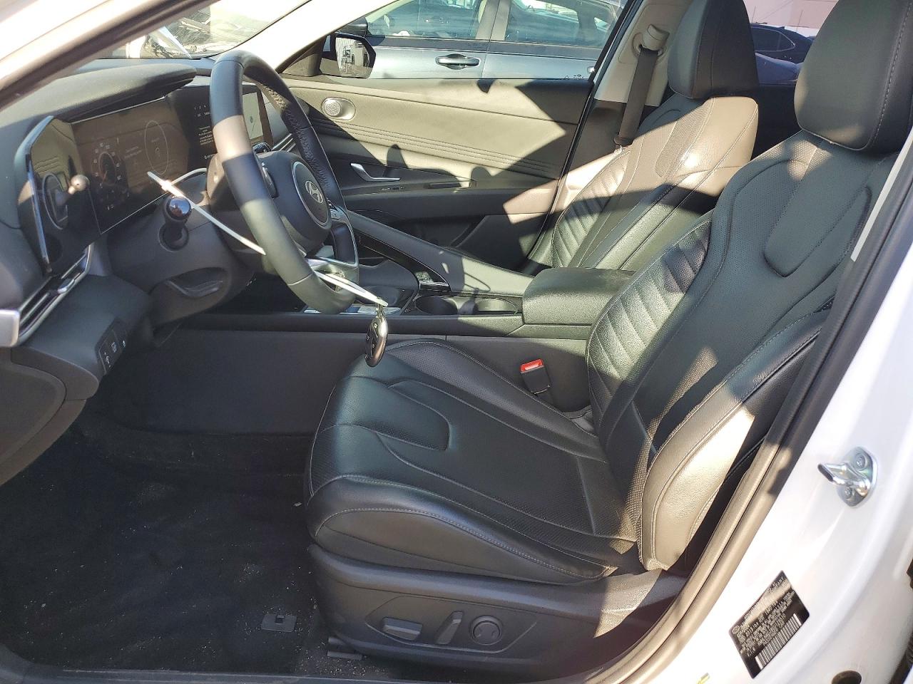 2025 Hyundai Elantra hybrid VIN KMHLN4DJ8SU129510 photo 7