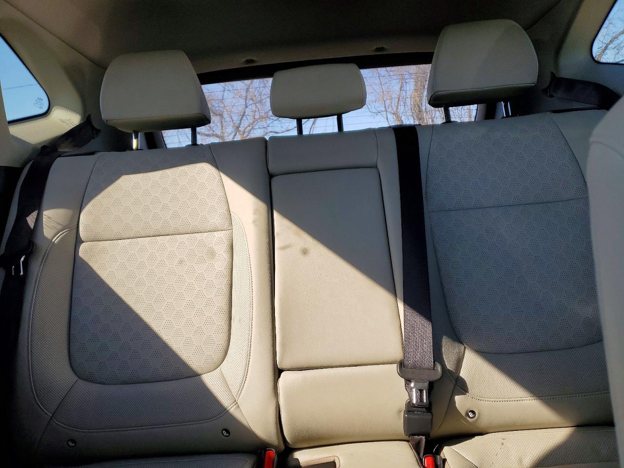 2023 Kia Seltos VIN KNDERCAA2P7404035 photo 10