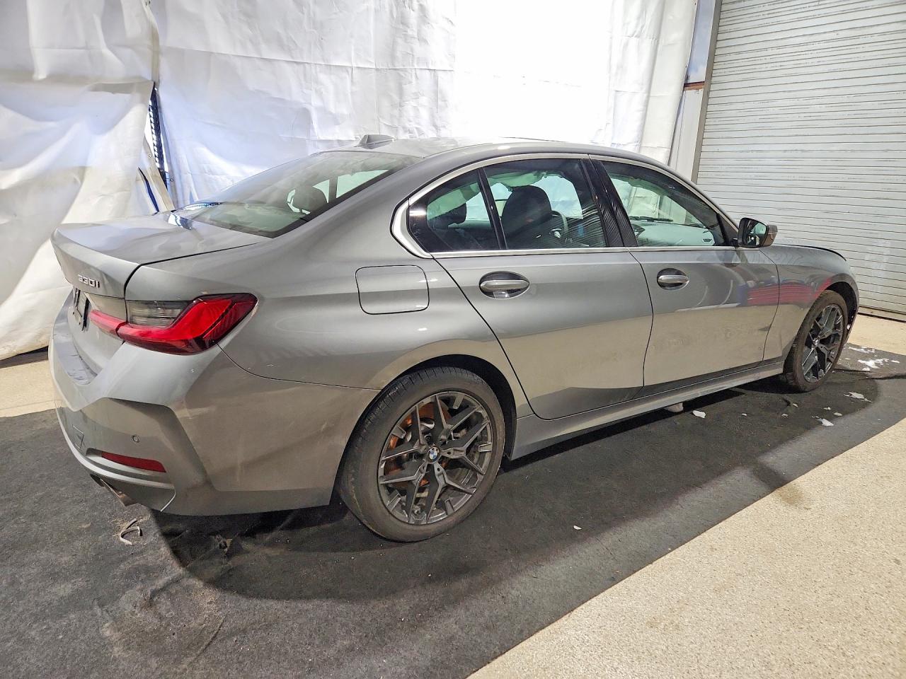 2026 BMW 3 series VIN 3MW89CW07T8F89606 photo 3