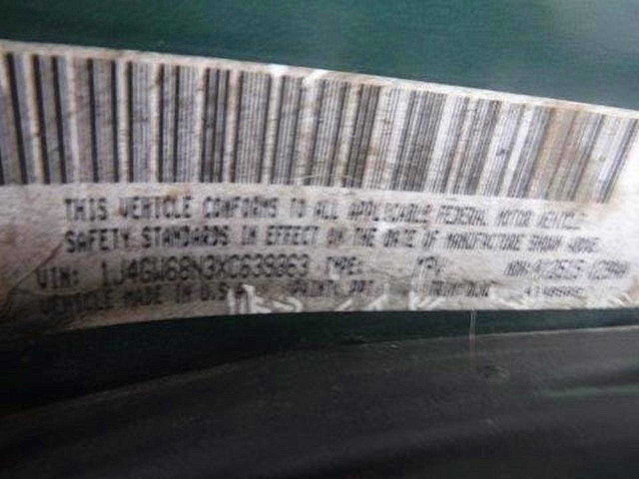 1999 Jeep Grand cher VIN 1J4GW68N3XC639363 photo 12