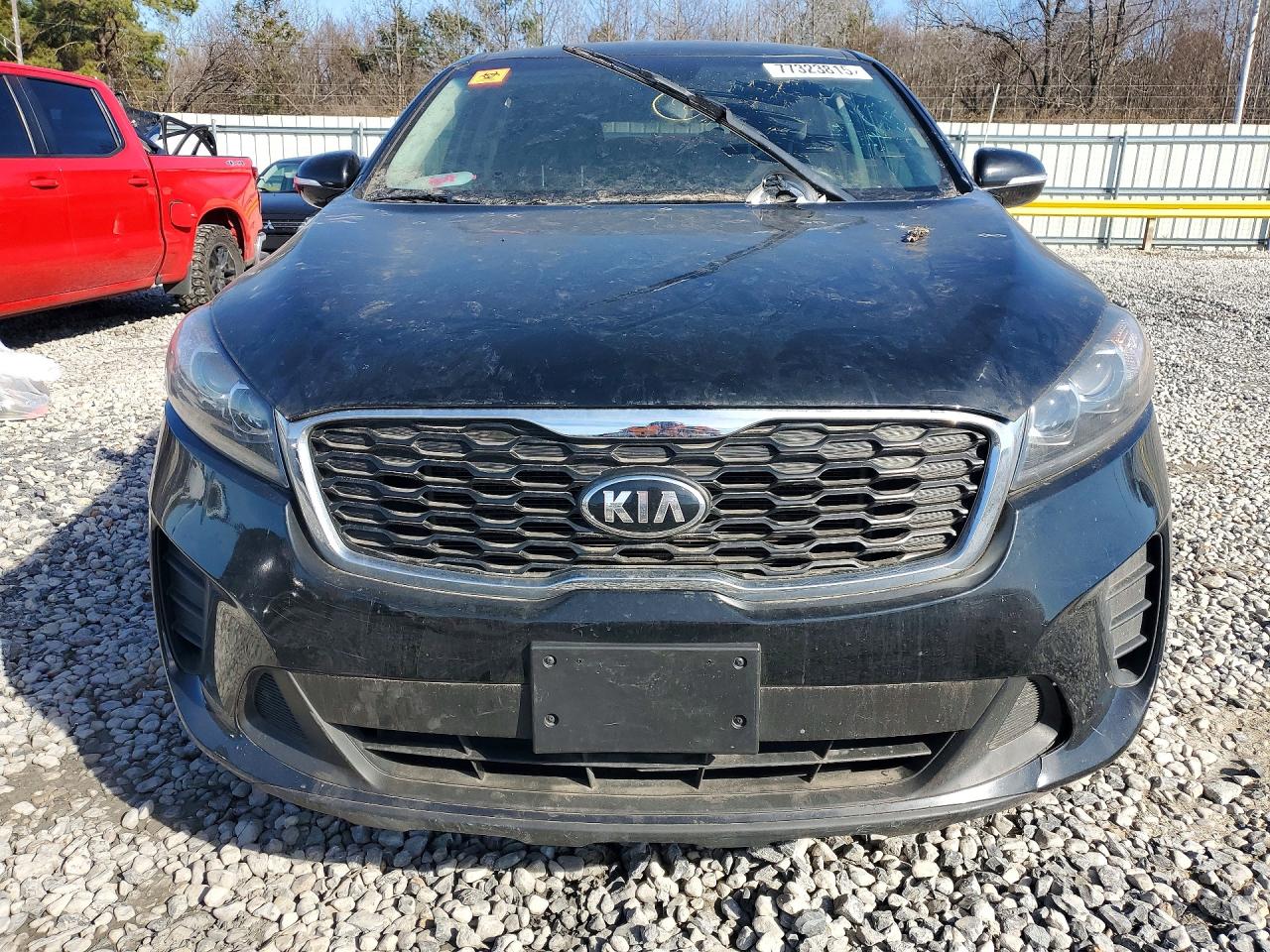 2019 Kia Sorento VIN 5XYPG4A3XKG534775 photo 5