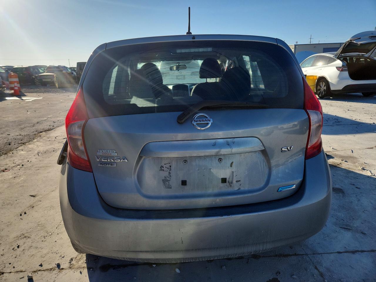 2015 NISS Versa VIN 3N1CE2CP9FL377654 photo 6