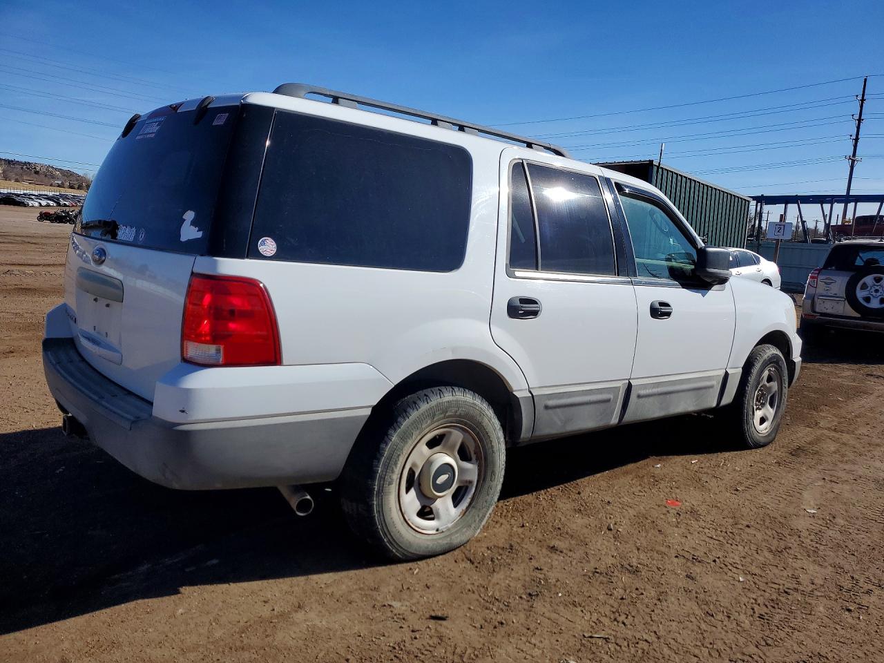 2006 Ford Expedition VIN 1FMPU14556LA18138 photo 3