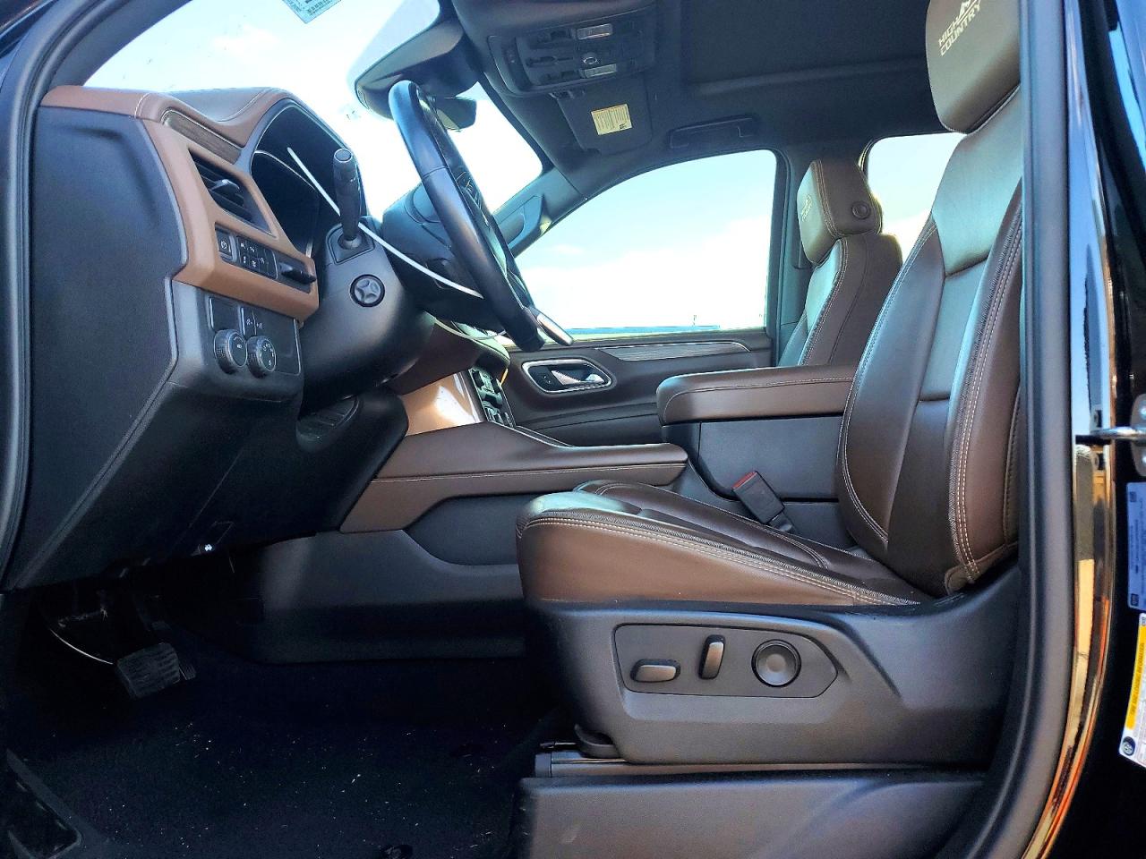 2023 Chevrolet Suburban VIN 1GNSCGKL9PR290932 photo 7