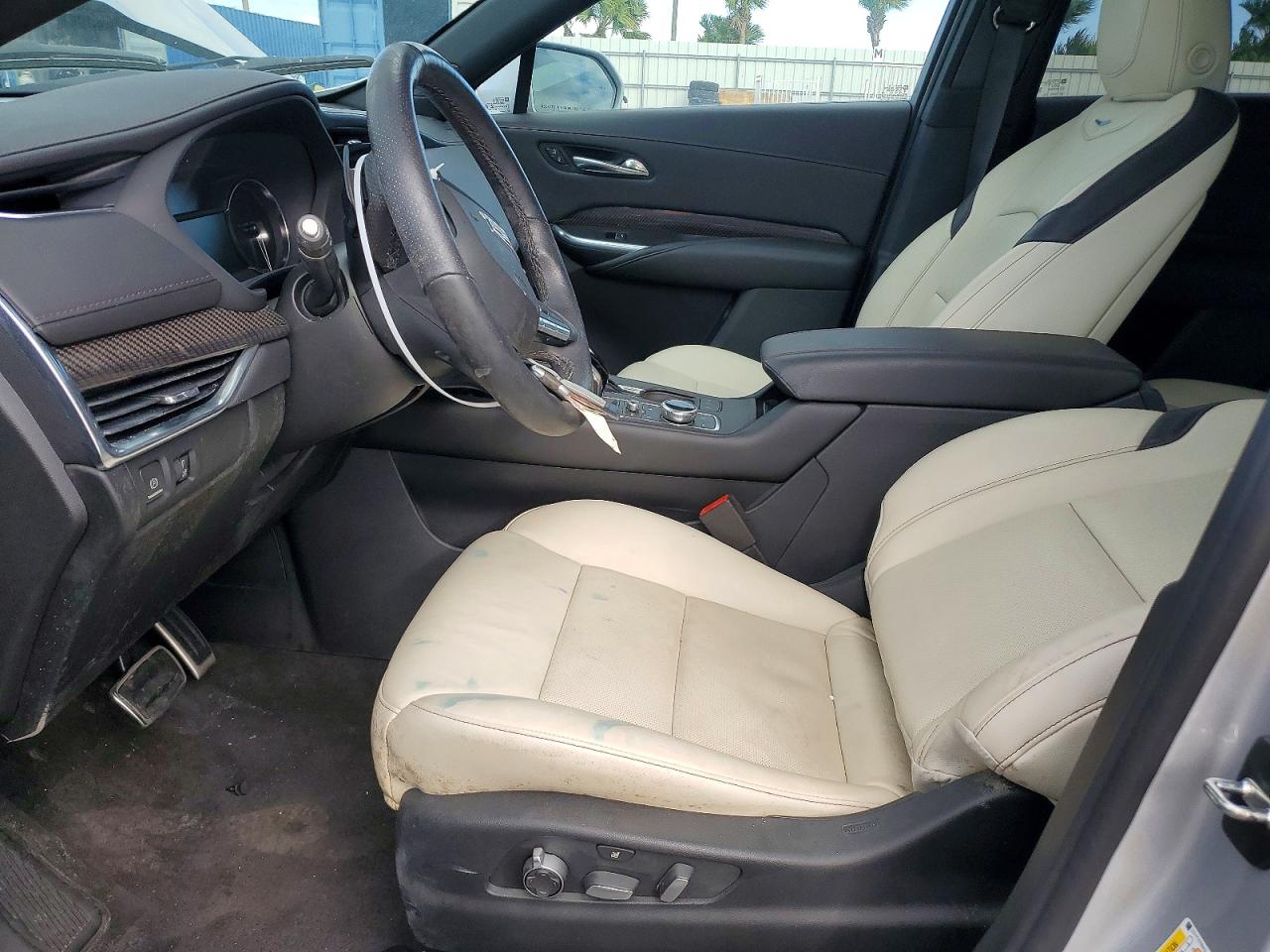 2020 Cadillac Xt4 VIN 1GYFZFR41LF137789 photo 7