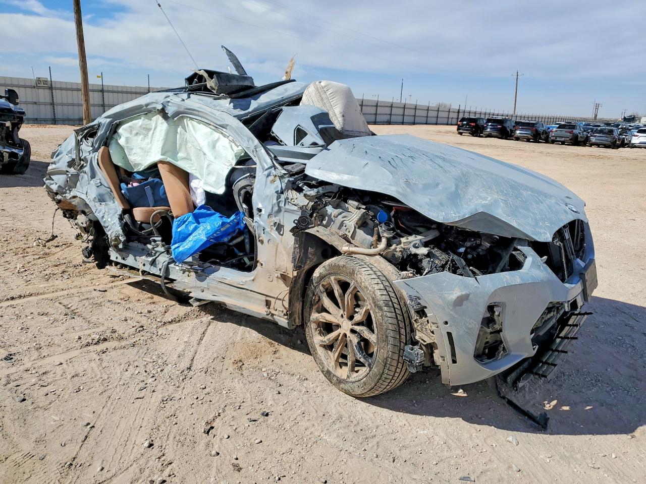 2023 BMW X4 VIN 5UX33DT08P9S59203 photo 4
