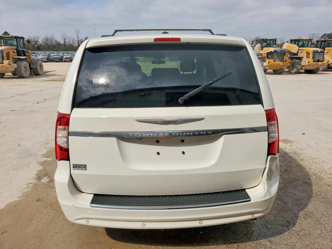 2012 Chrysler Minivan VIN 2C4RC1CG5CR327551 photo 6