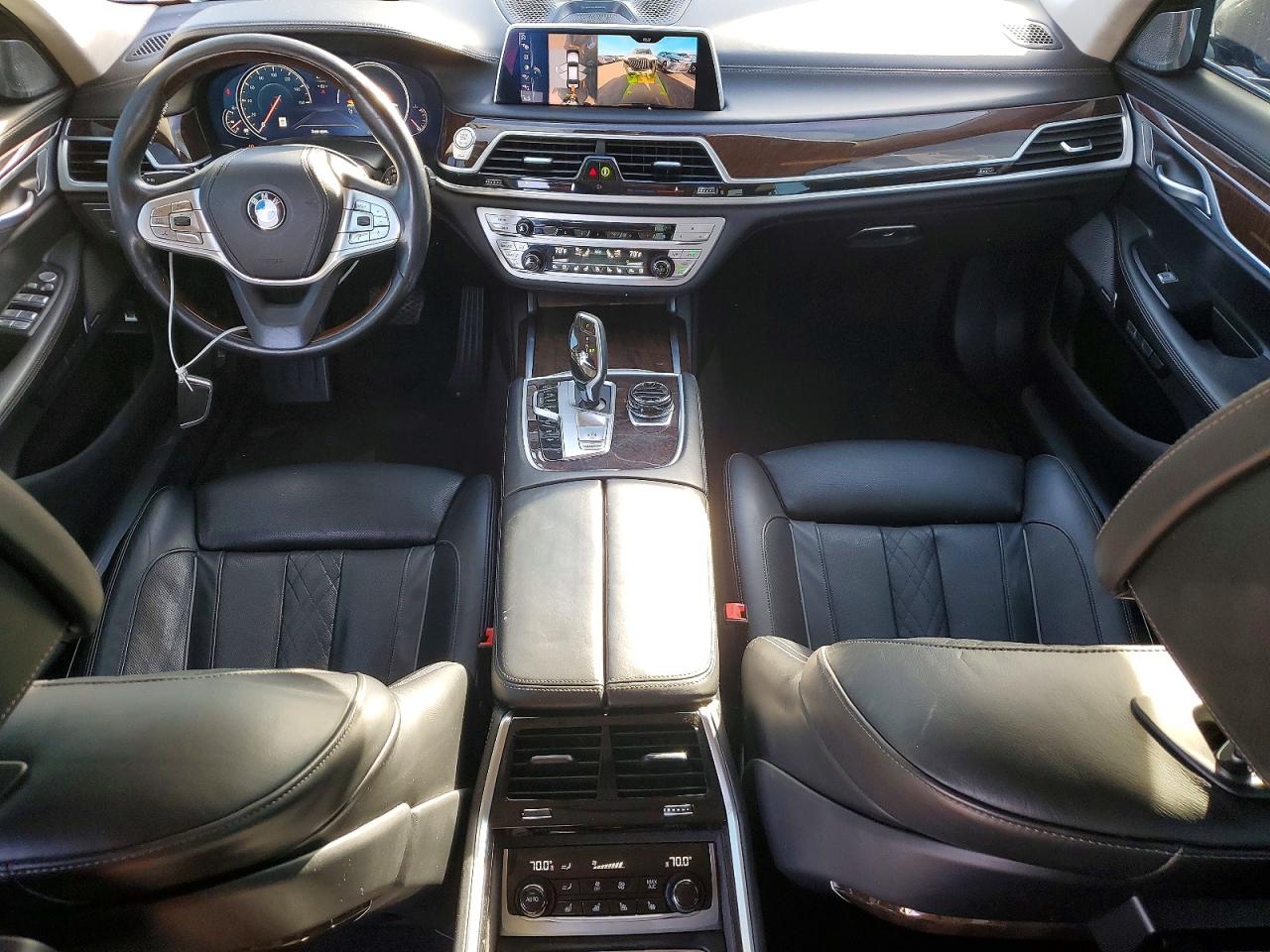 2016 BMW 7 series VIN WBA7F0C59GGM20875 photo 8
