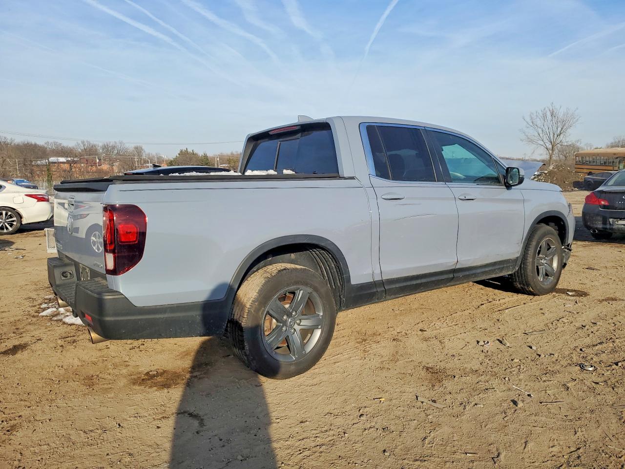 2023 HONDA Ridgeline VIN 5FPYK3F59PB013852 photo 3