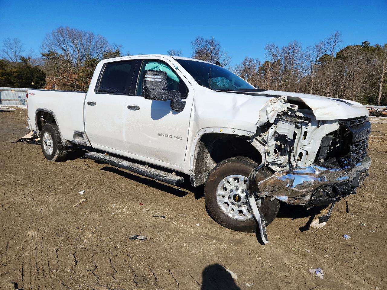 2022 Chevrolet All models VIN 1GC4YLE78NF363538 photo 4