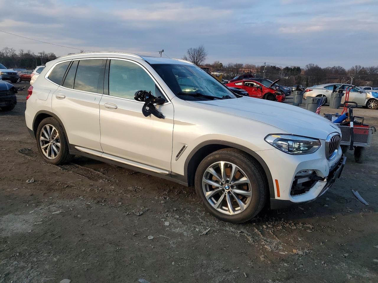 2018 BMW X3 VIN 5UXTR9C56JLD90053 photo 4