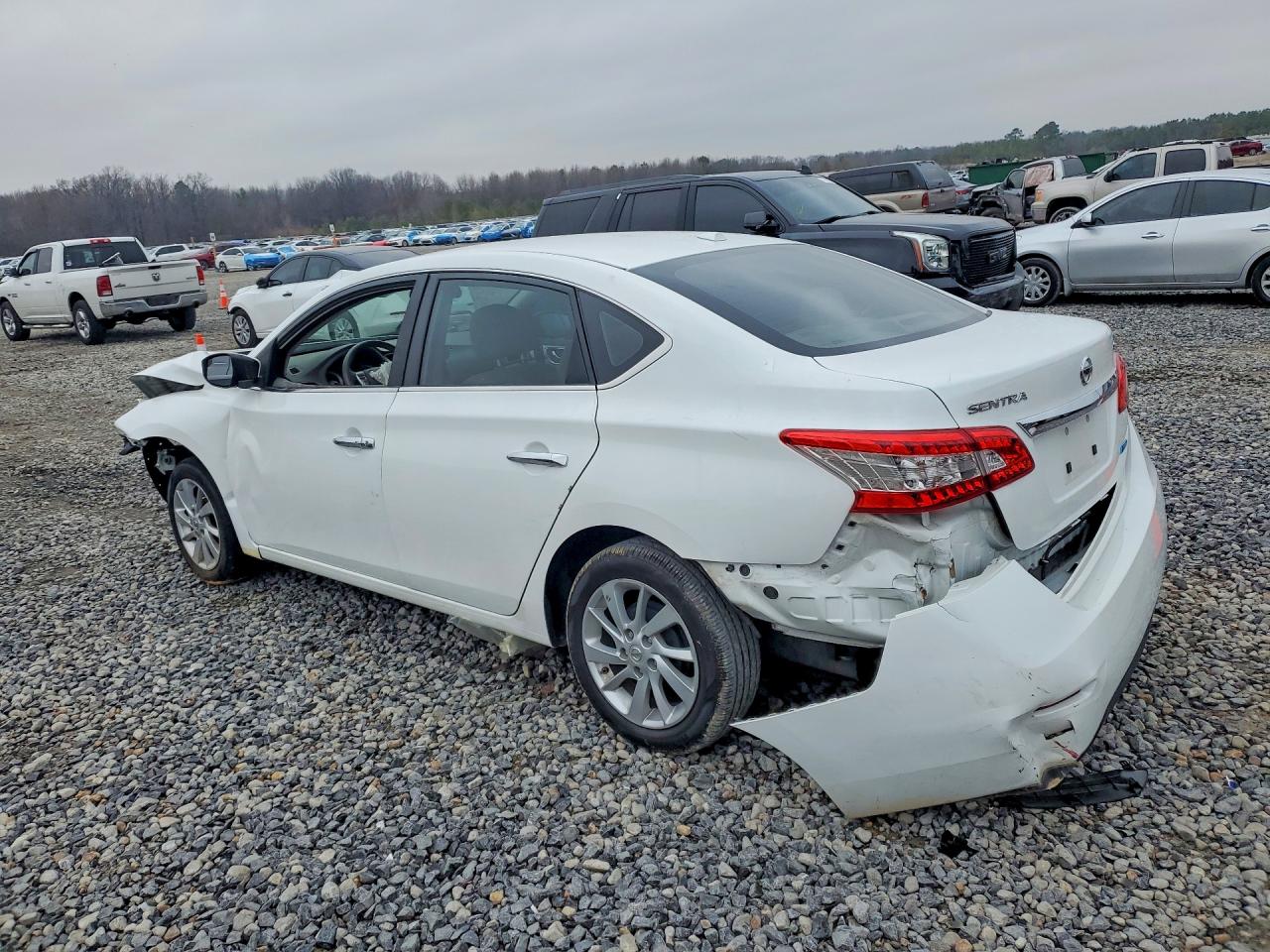 2014 NISS Sentra VIN 3N1AB7AP2EY257602 photo 2