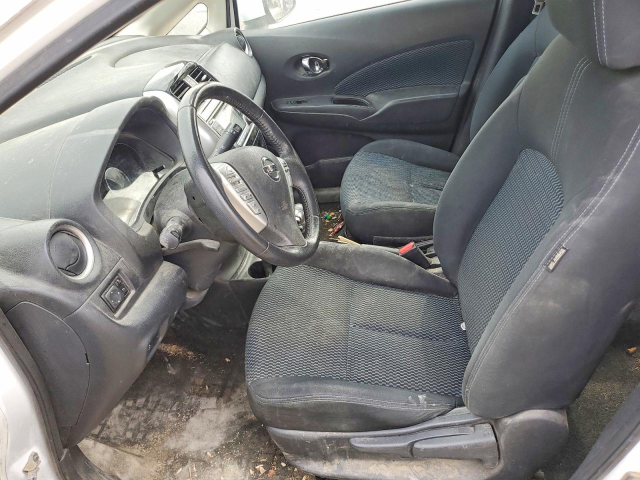 2016 NISS Versa VIN 3N1CE2CP5GL398910 photo 7
