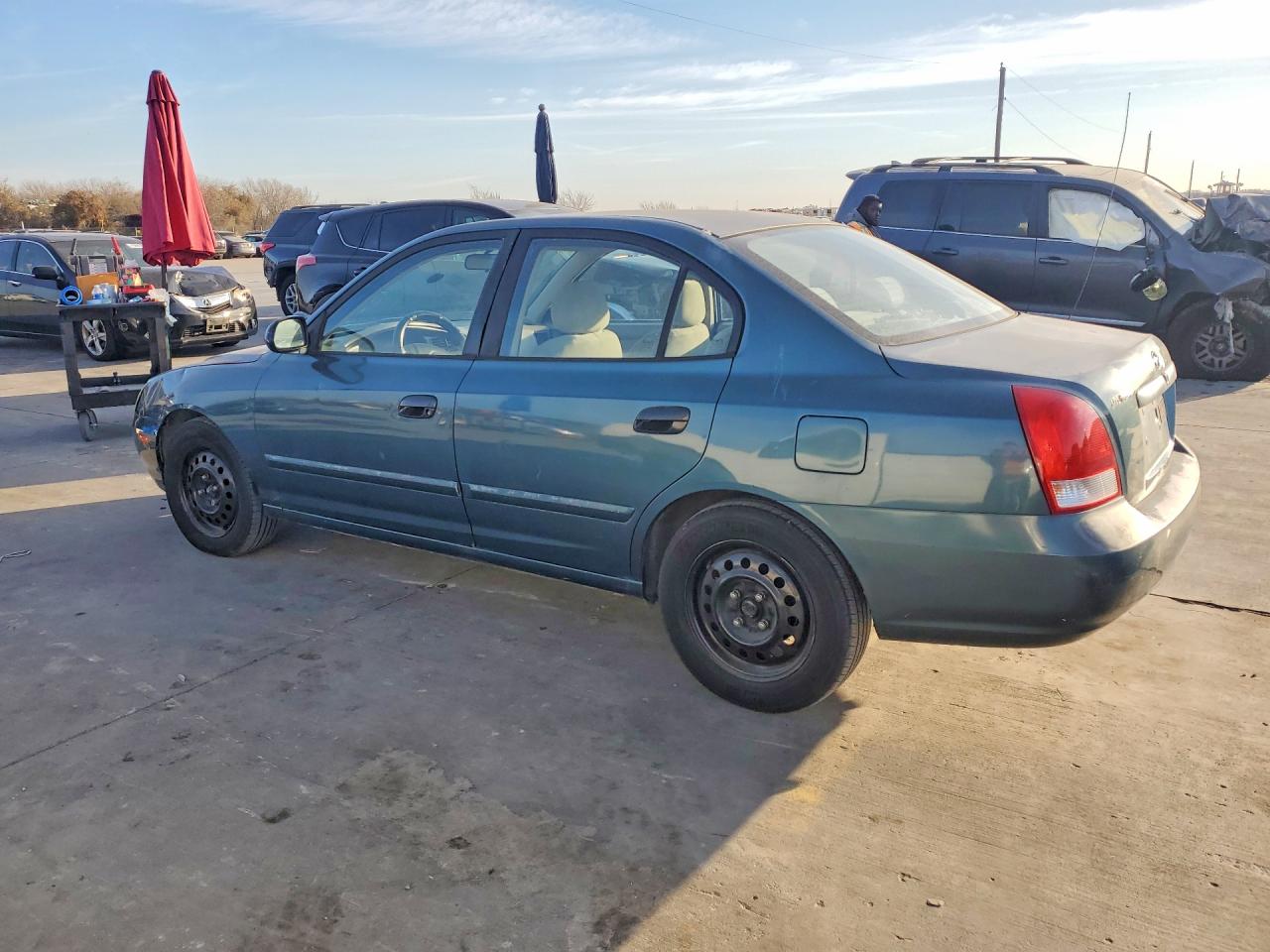 2003 HYUNDAI Elantra VIN KMHDN45D53U615576 photo 2