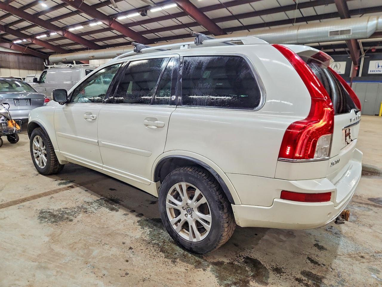 2014 Volvo Xc90 VIN YV4952CZ2E1689827 photo 2