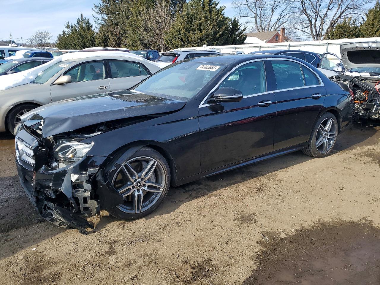 2018 Mercedes-Benz E-class VIN WDDZF4KB8JA465476 photo 1