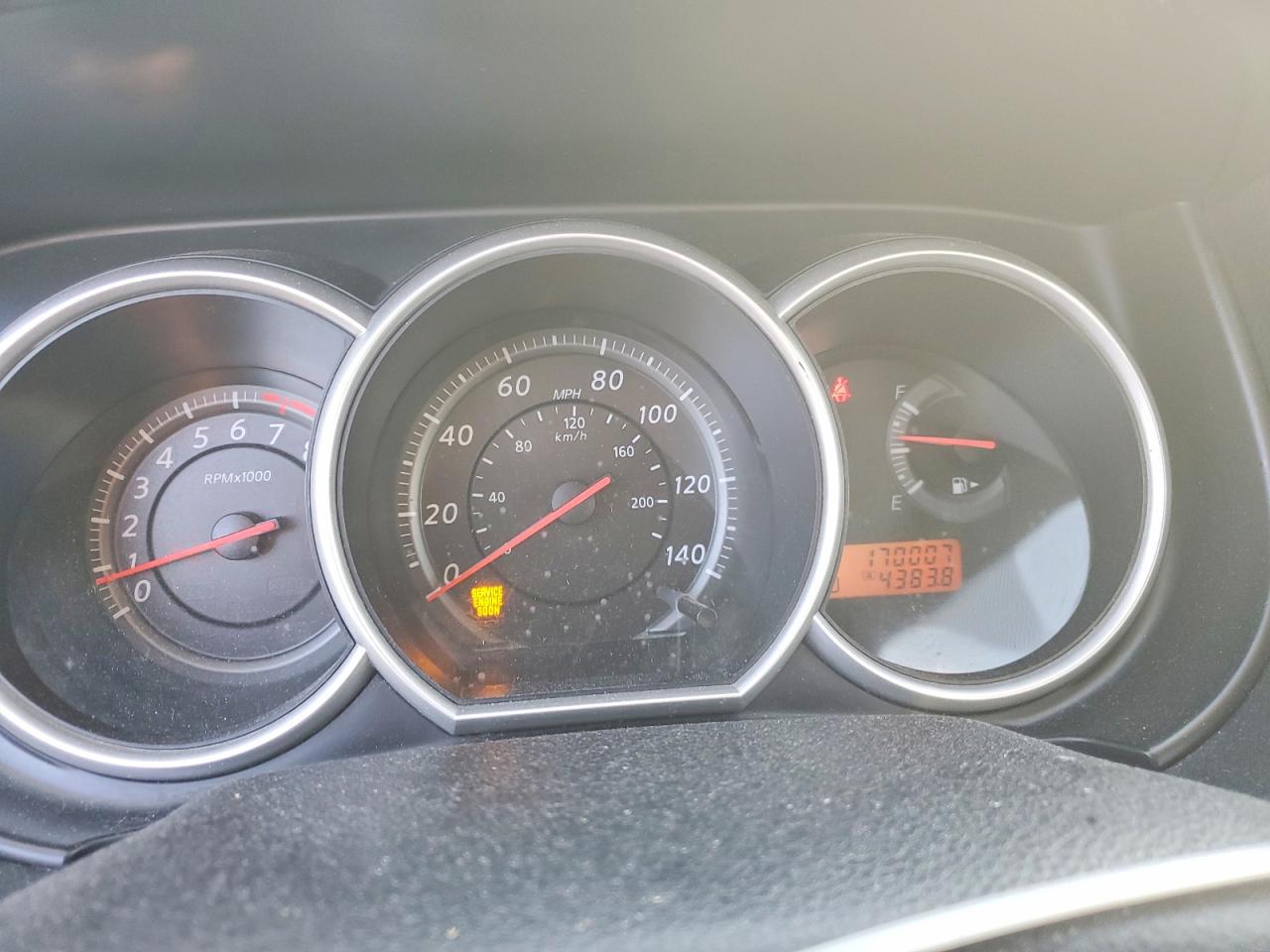 2010 NISS Versa VIN 3N1BC1CP9AL385371 photo 9