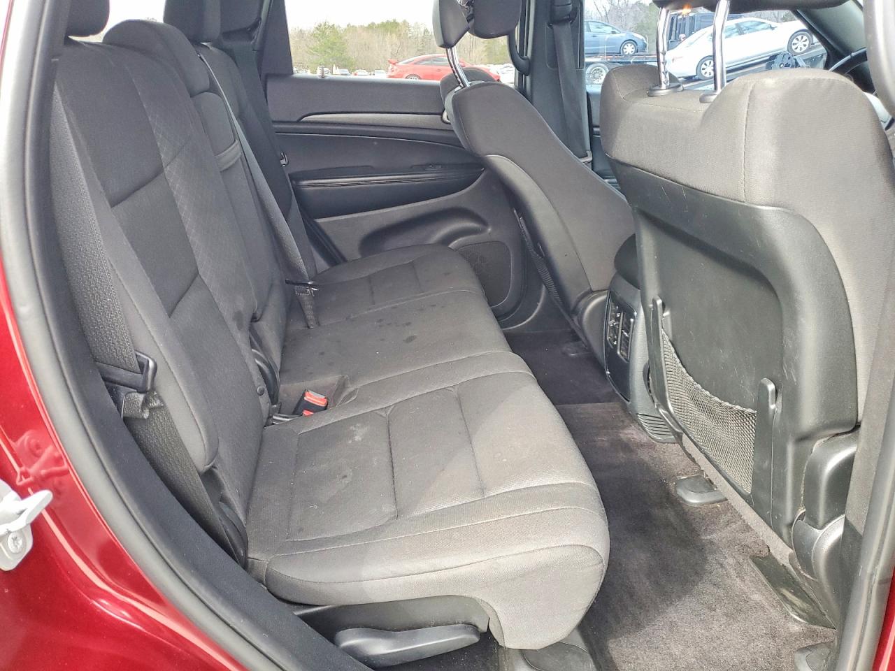 2018 Jeep Grand cher VIN 1C4RJEAG3JC339252 photo 11