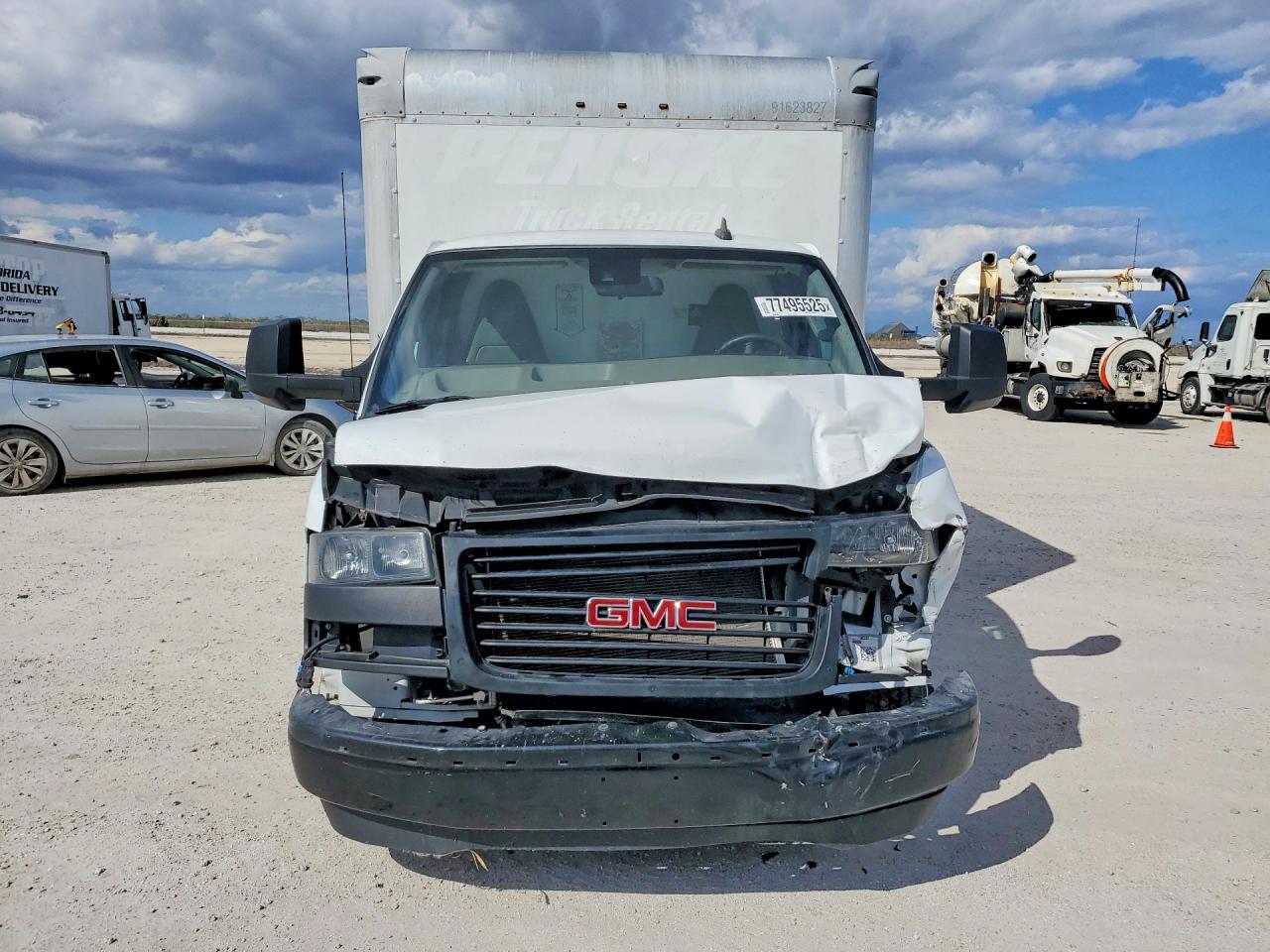 2021 GMC Savana VIN 7GZ37TC74MN013333 photo 5