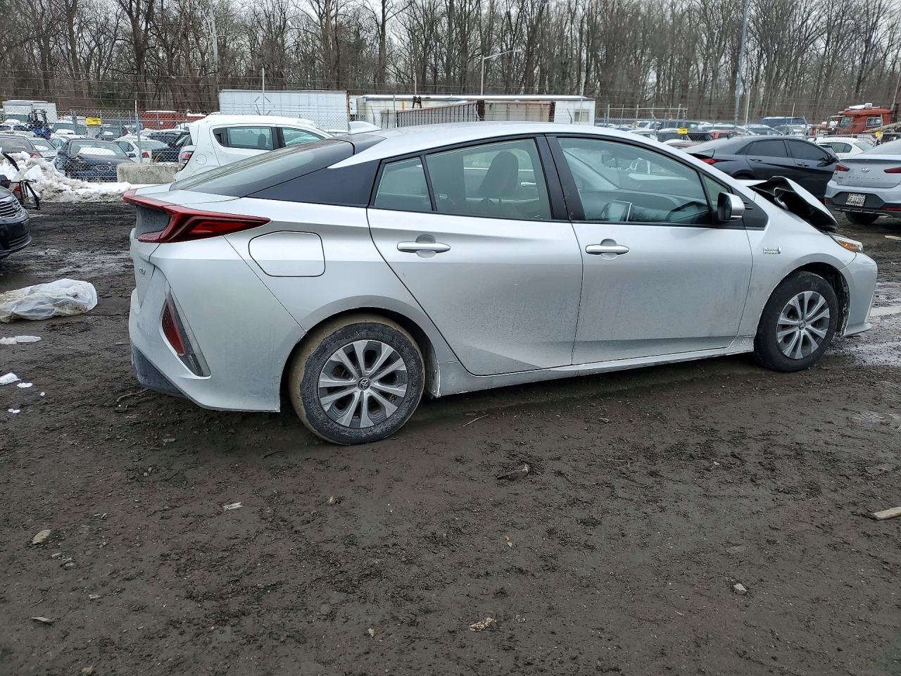 2022 TOYOTA Prius VIN JTDKAMFP6N3214675 photo 3