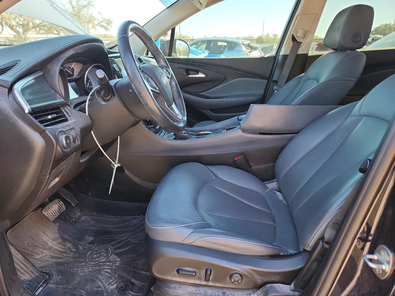 2020 Buick Envision VIN LRBFXCSA9LD155011 photo 7