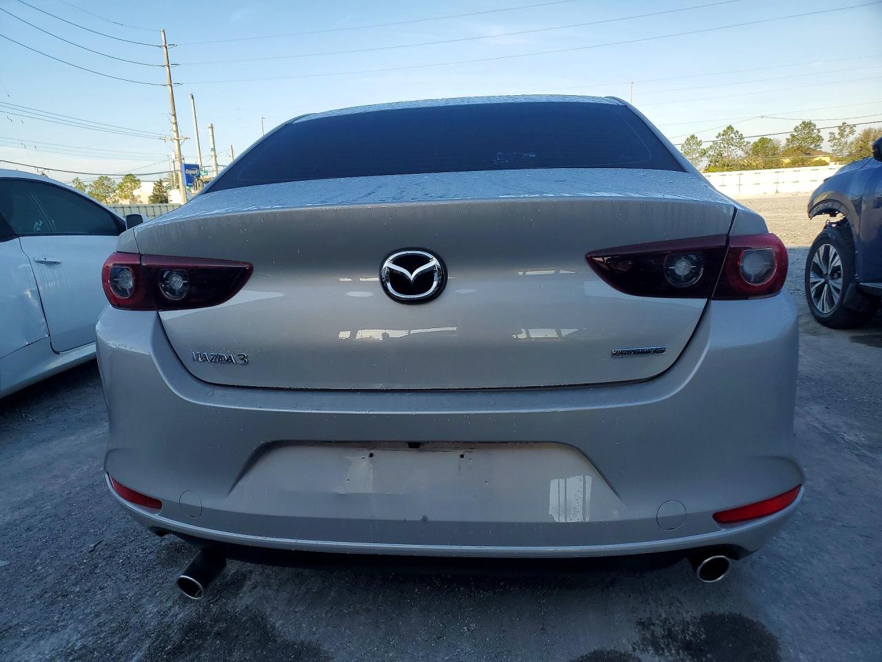 2024 Mazda Mazda3 VIN 3MZBPABM7RM430416 photo 6